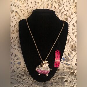 NWT Betsey Johnson When Pigs Fly Necklace